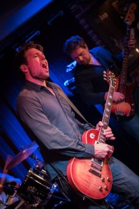 Aynsley Lister und Band