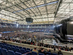 Die 'Turnhalle' - bereit für AC/DC